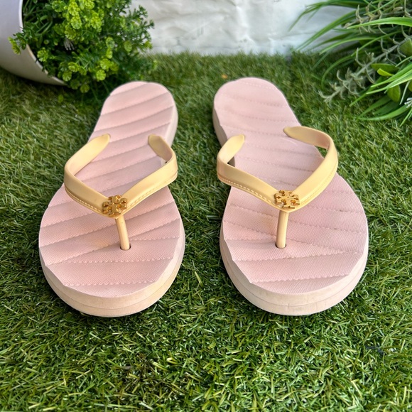 Tory Burch Womens Kira Flip Flops - Meadowsweet/Gold/Pink size 9 gently used - Picture 7 of 14